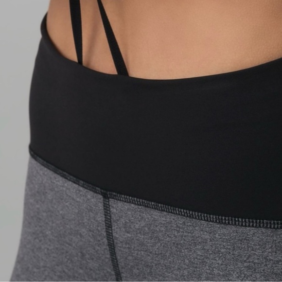 Lululemon Train Times Crop 17” Heathered Black 8 - Picture 4 of 11